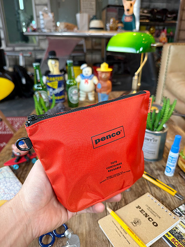 PENCO　ペンコ　バケットポーチ　（オレンジ）　収納ポーチ　トラベルポーチ　ガジェットポーチ　化粧ポーチ　HIGHTIDE　ハイタイド | 