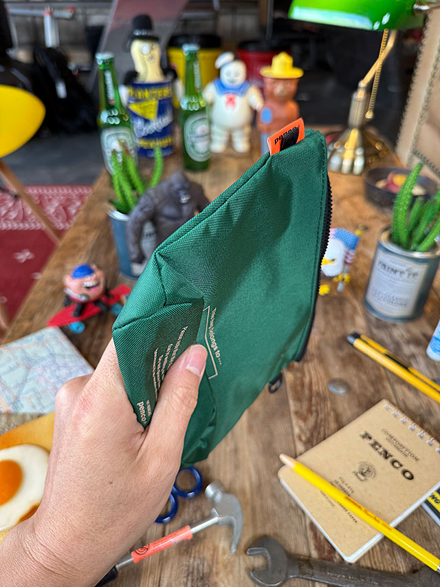 PENCO　ペンコ　バケットポーチ　（グリーン）　収納ポーチ　トラベルポーチ　ガジェットポーチ　化粧ポーチ　HIGHTIDE　ハイタイド |  | 07