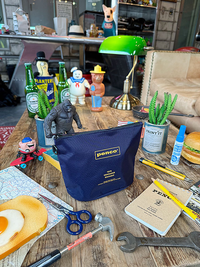 PENCO　ペンコ　バケットポーチ　（ネイビー）　収納ポーチ　トラベルポーチ　ガジェットポーチ　化粧ポーチ　HIGHTIDE　ハイタイド |  | 05