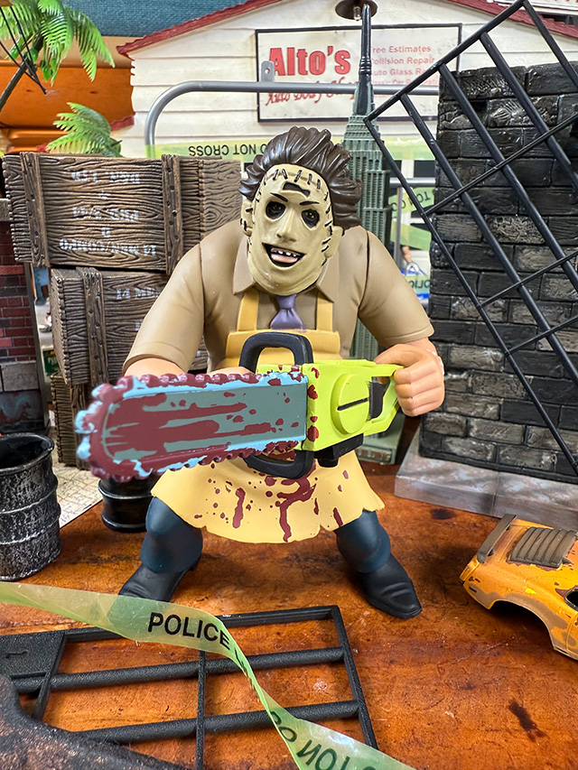 NECA トゥーニーテラーズ 悪魔のいけにえ レザーフェイス 6インチ