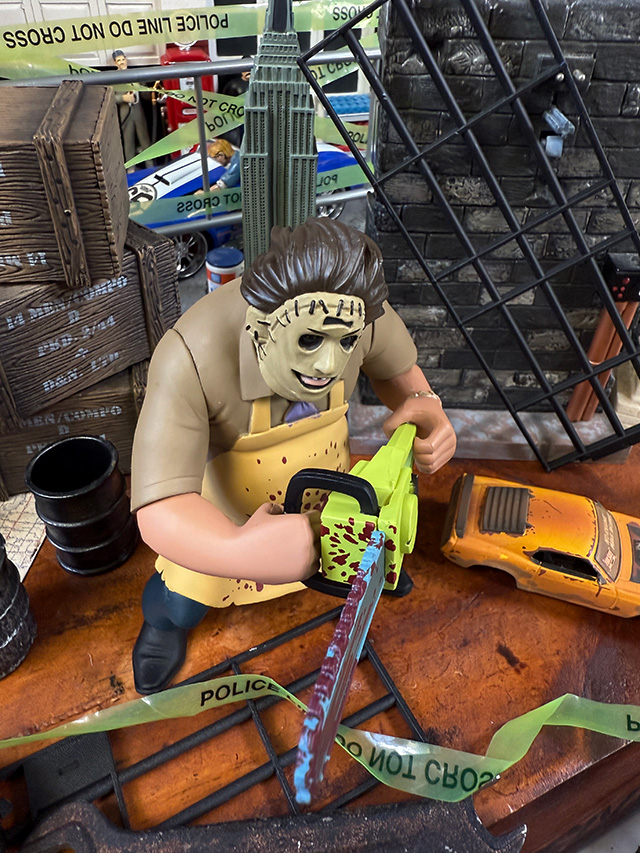 NECA トゥーニーテラーズ 悪魔のいけにえ レザーフェイス 6インチ