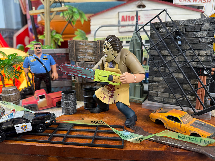 NECA トゥーニーテラーズ 悪魔のいけにえ レザーフェイス 6インチ