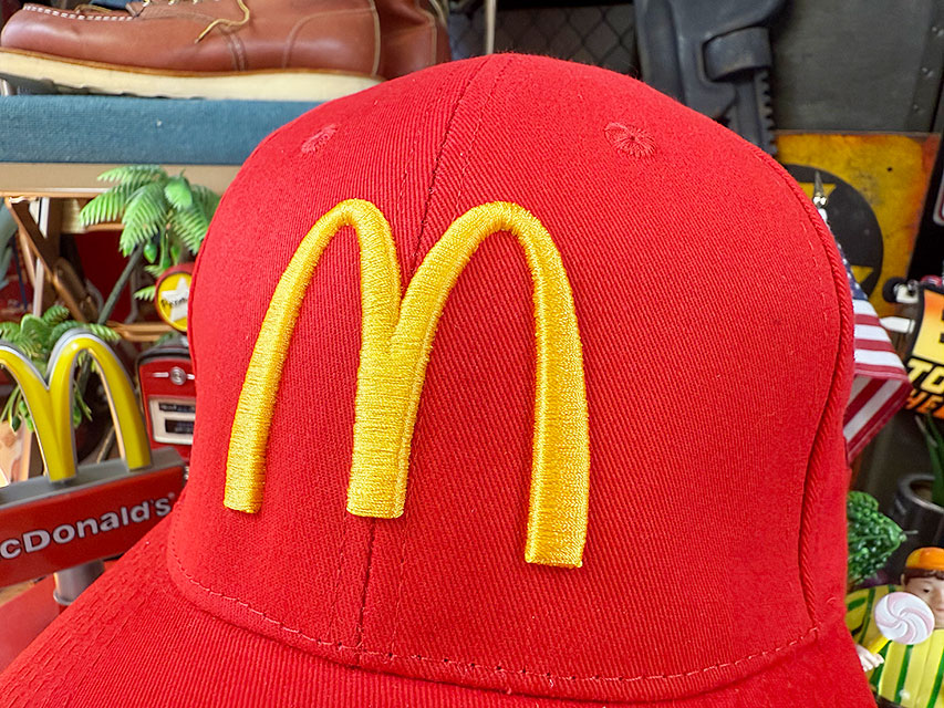 マクドナルド　クルーキャップ　Mアーチロゴ　（レッド） ■ アメリカン雑貨 アメリカ雑貨 |  | 01