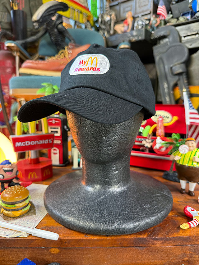 マクドナルド　オフィシャル　クルーキャップ　（My Rewards） ■ アメリカン雑貨 アメリカ雑貨 |  | 05