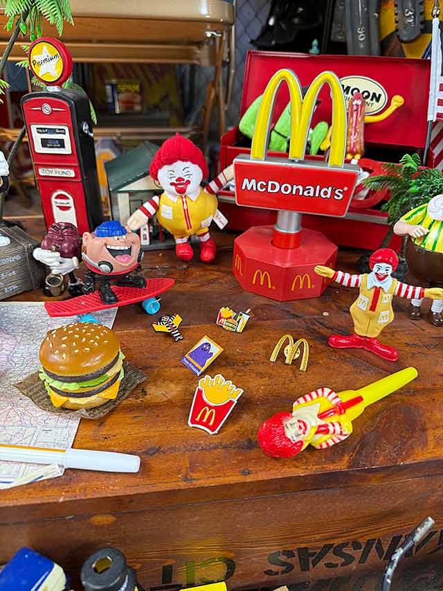 マクドナルド　マックピンズ　（マックフライポテト）　単品 ■ アメリカン雑貨 アメリカ雑貨 |  | 03