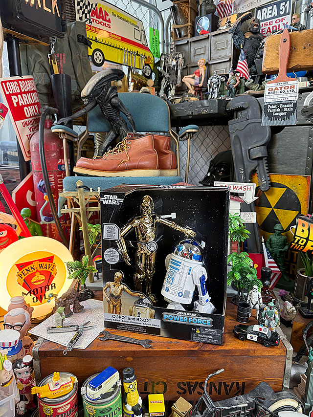 スターウォーズ　C-3PO & R2-D2 トーキングフィギュア– クラシック版 C-3PO and R2-D2 Talking Action Figure Set – Classic Edition