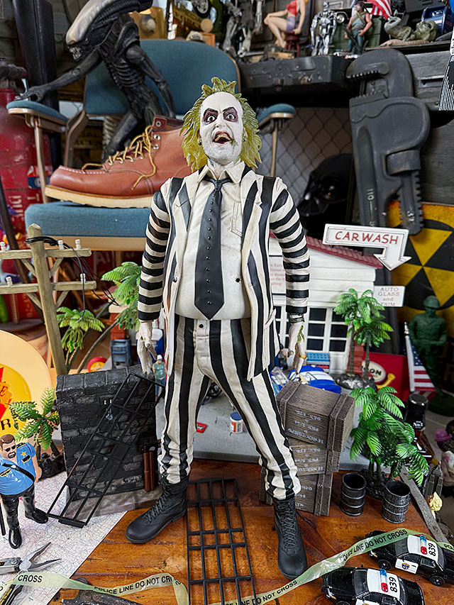 ★ビートルジュース トーク機能付きフィギュア★ ☆ビートルジュース トーク機能付きフィギュア☆ この秋最大の話題作