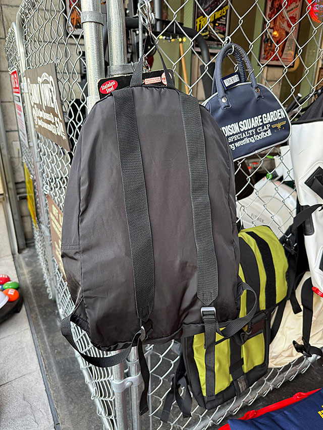 キャンディタワー　オフィシャル　折りたたみ　コンパクト　リュック ■ アメリカン雑貨 アメリカ雑貨 |  | 12