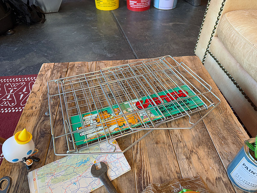 オールドアドバタイジング　ワイヤーラック　（3台セット）　折りたたみ式　スタッキング可能 ■ アメリカン雑貨 アメリカ雑貨 |  | 10