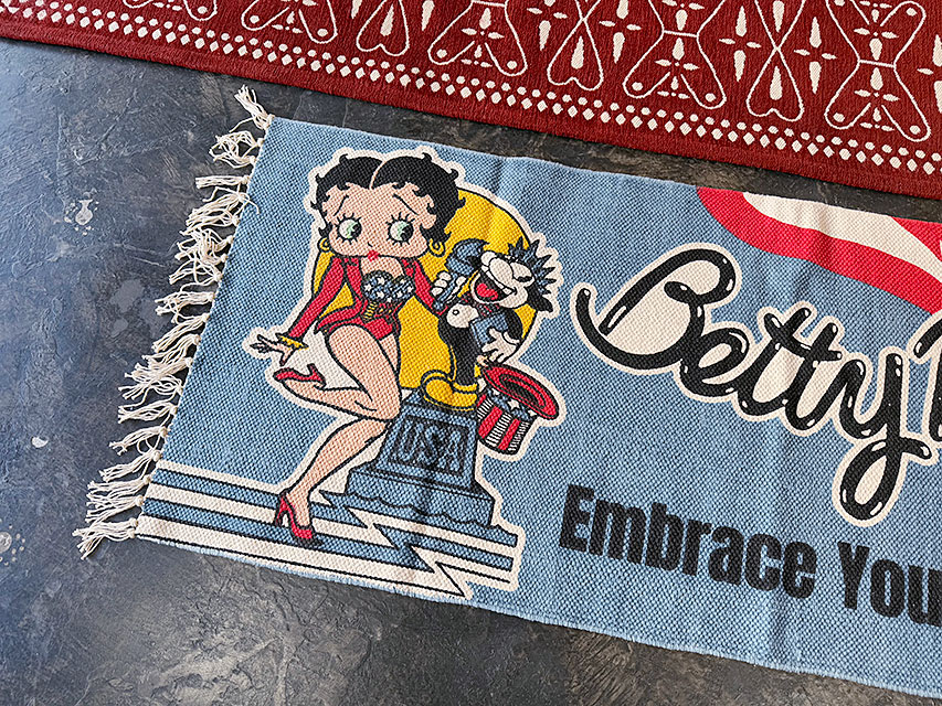 ベティ・ブープ　コットンマット　120cm　ロングサイズ　（Embrace Your Betty） ■ アメリカン雑貨 アメリカ雑貨 |  | 01
