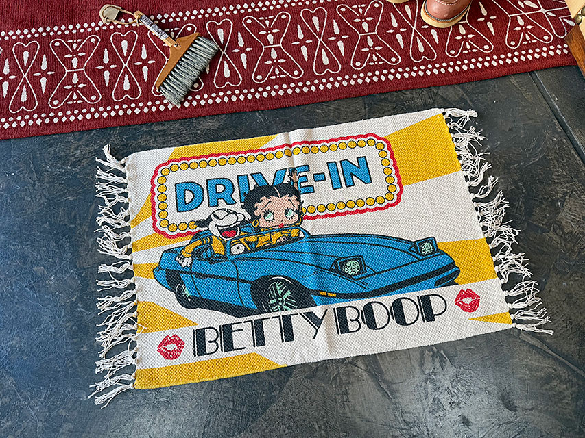 ベティ・ブープ　コットンマット　70cm　レギュラーサイズ　（DRIVE-IN） ■ アメリカン雑貨 アメリカ雑貨 |  | 04