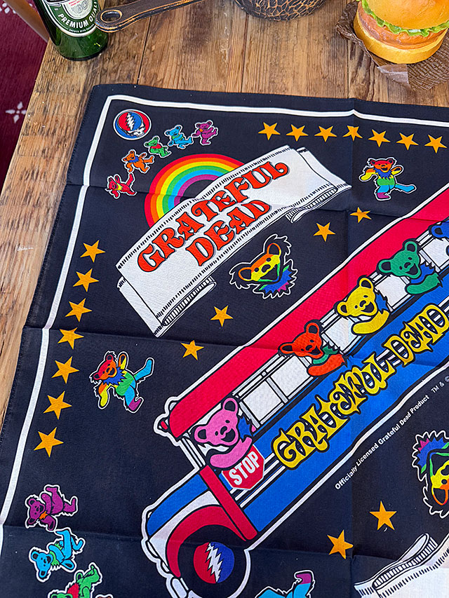 グレイトフルデッド　ダンシングベアー　バンダナ　（ツアーバス）　デッドベアー ■ アメリカン雑貨 アメリカ雑貨 |  | 01