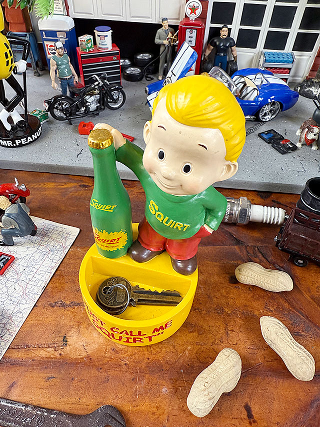スクアート メッセージ レジントレイ ポリレジン スタチュー 