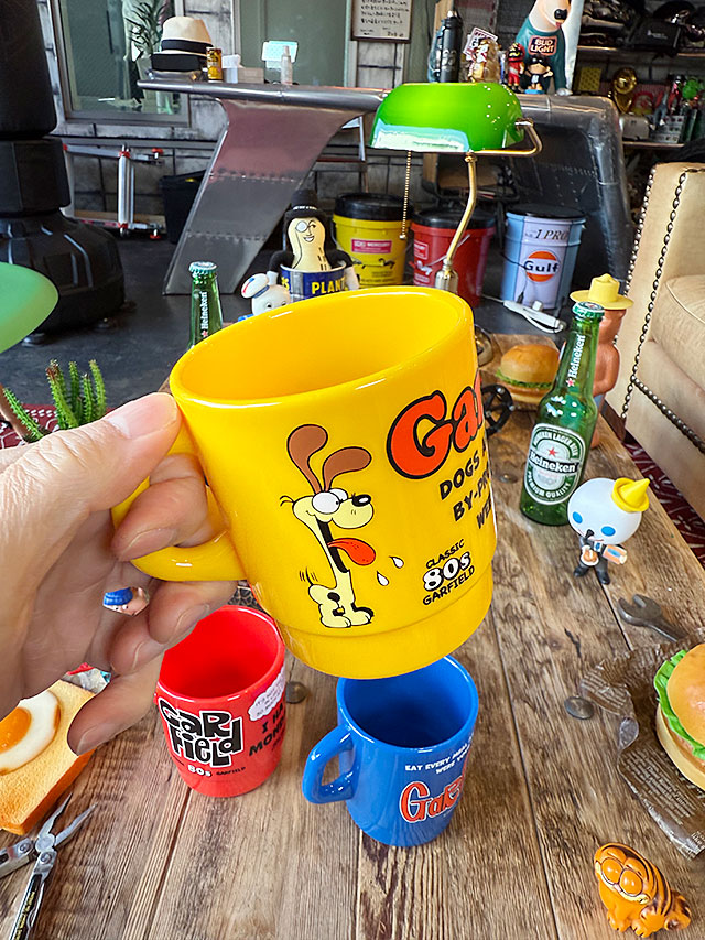 ガーフィールド スタッキングマグ 330ml (カラー/3個セット ガーフィールド スタッキングマグ 330ml (カラー/3個セット