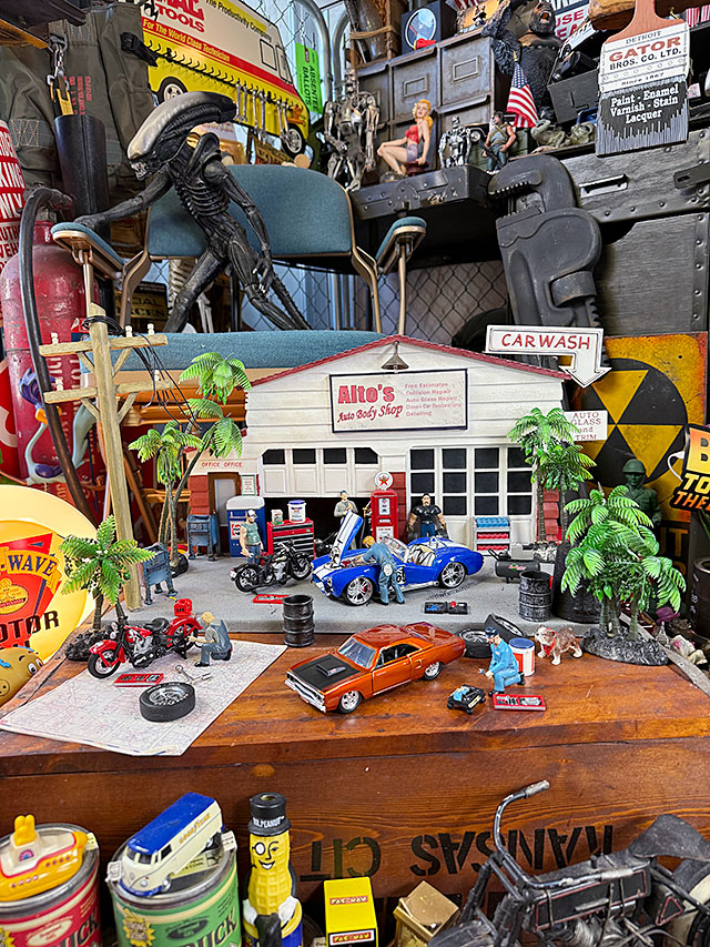 Jada　映画　ワイルドスピード　ダイキャストミニカー　1/32スケール　（ドム　1970年　プリムス　ロードランナー） |  | 08