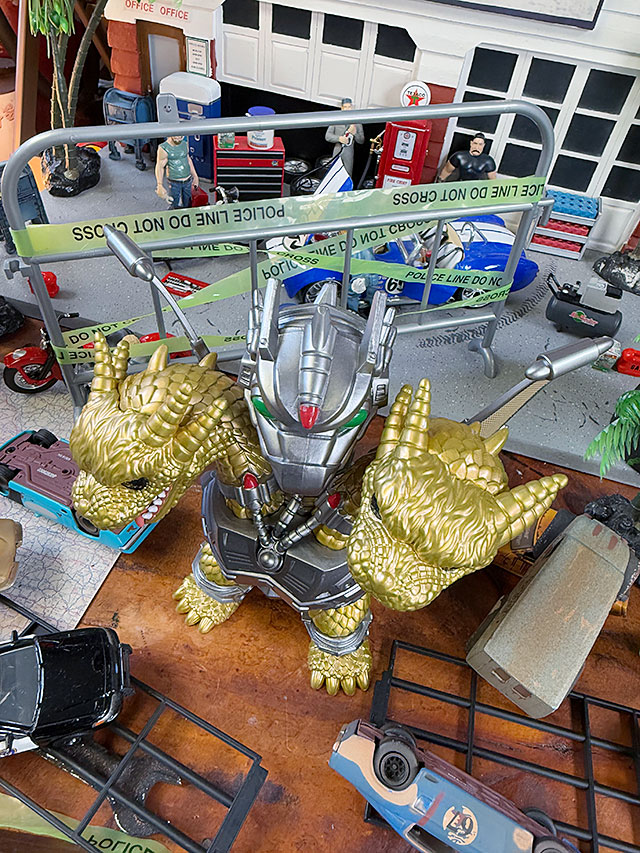 ゴジラ70周年　DXファンコポップ　限定モデル　メカキングギドラ　フィギュア　日本未発売　GAMESTOP限定　1991年　ゴジラ vs キングギドラ |  | 03