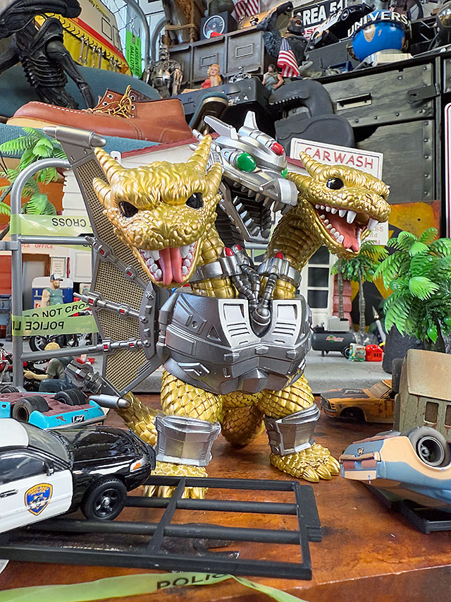 ゴジラ70周年 DXファンコポップ 限定モデル メカキングギドラ