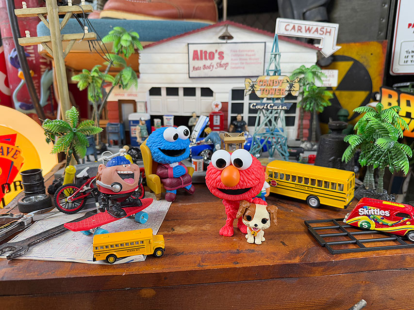 ファンコポップ　セサミストリート　エルモ　＆　タンゴ　フィギュア　FUNKO POP! ■ アメリカン雑貨 アメリカ雑貨 |  | 04