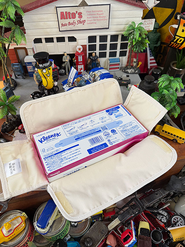 カリフォルニアレーズン　ティッシュカバー ■ アメリカン雑貨 アメリカ雑貨 |  | 04