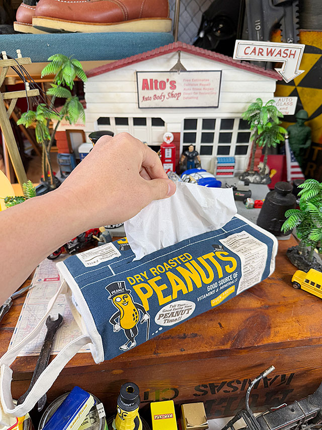 ピーナッツ　ティッシュカバー ■ アメリカン雑貨 アメリカ雑貨 |  | 07