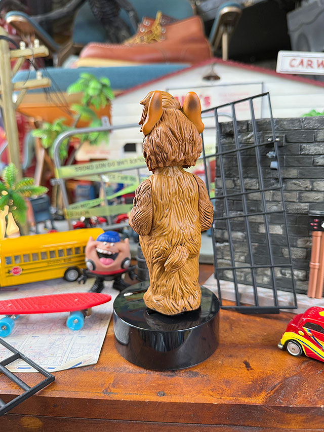 NECA　アルフ　ボディノッカー　太陽光でユラユラゆれる ■ アメリカ雑貨 アメリカン雑貨 |  | 04