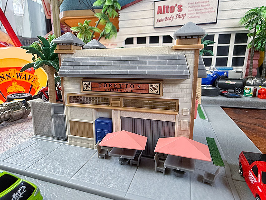 Jada　映画　ワイルドスピード　ドムのカフェ　ジオラマセット　（三菱エクリプス＆フォードF-150付属）　トレットカフェ　ナノスケール |  | 08