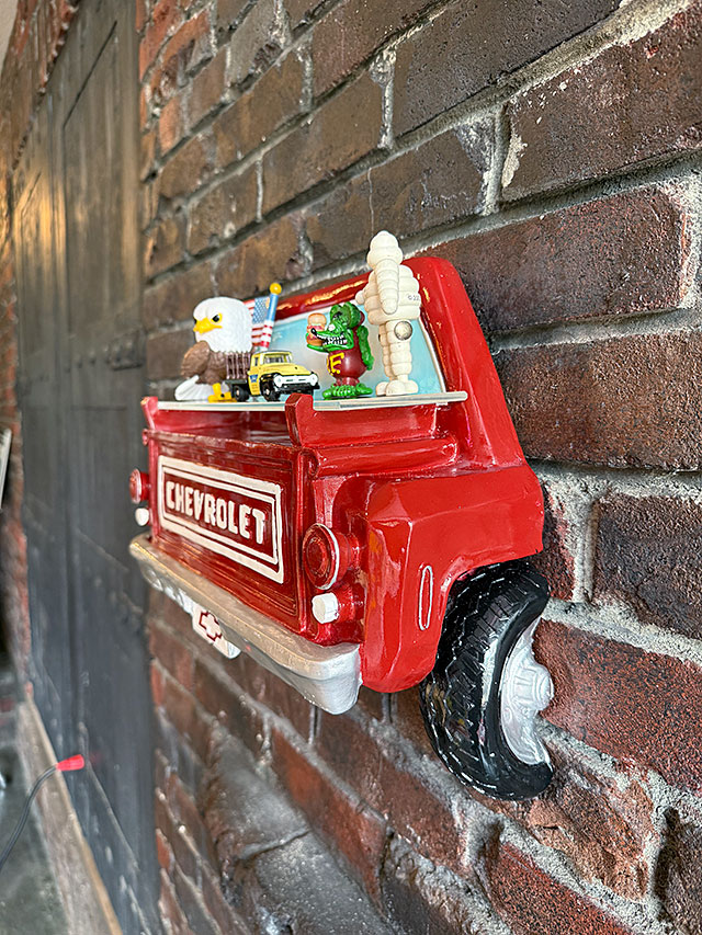 シボレー　3100　ピックアップトラック　カーシェルフ　Sサイズ　（レッド） ■ アメリカン雑貨 アメリカ雑貨 |  | 02