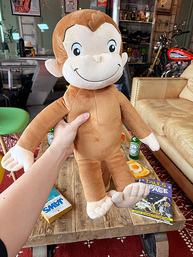 おさるのジョージ　BIGな50cm　ぬいぐるみ ■ アメリカン雑貨 アメリカ雑貨 |  | 06