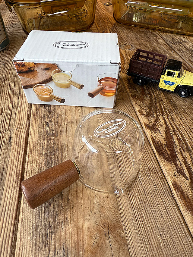 ウッデンハンドル　ピッチャー　耐熱ガラス製　ミニピッチャー ■ アメリカン雑貨 アメリカ雑貨 |  | 04