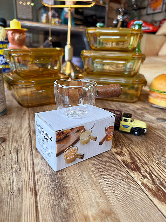 ウッデンハンドル　ピッチャー　耐熱ガラス製　ミニピッチャー ■ アメリカン雑貨 アメリカ雑貨 |  | 05