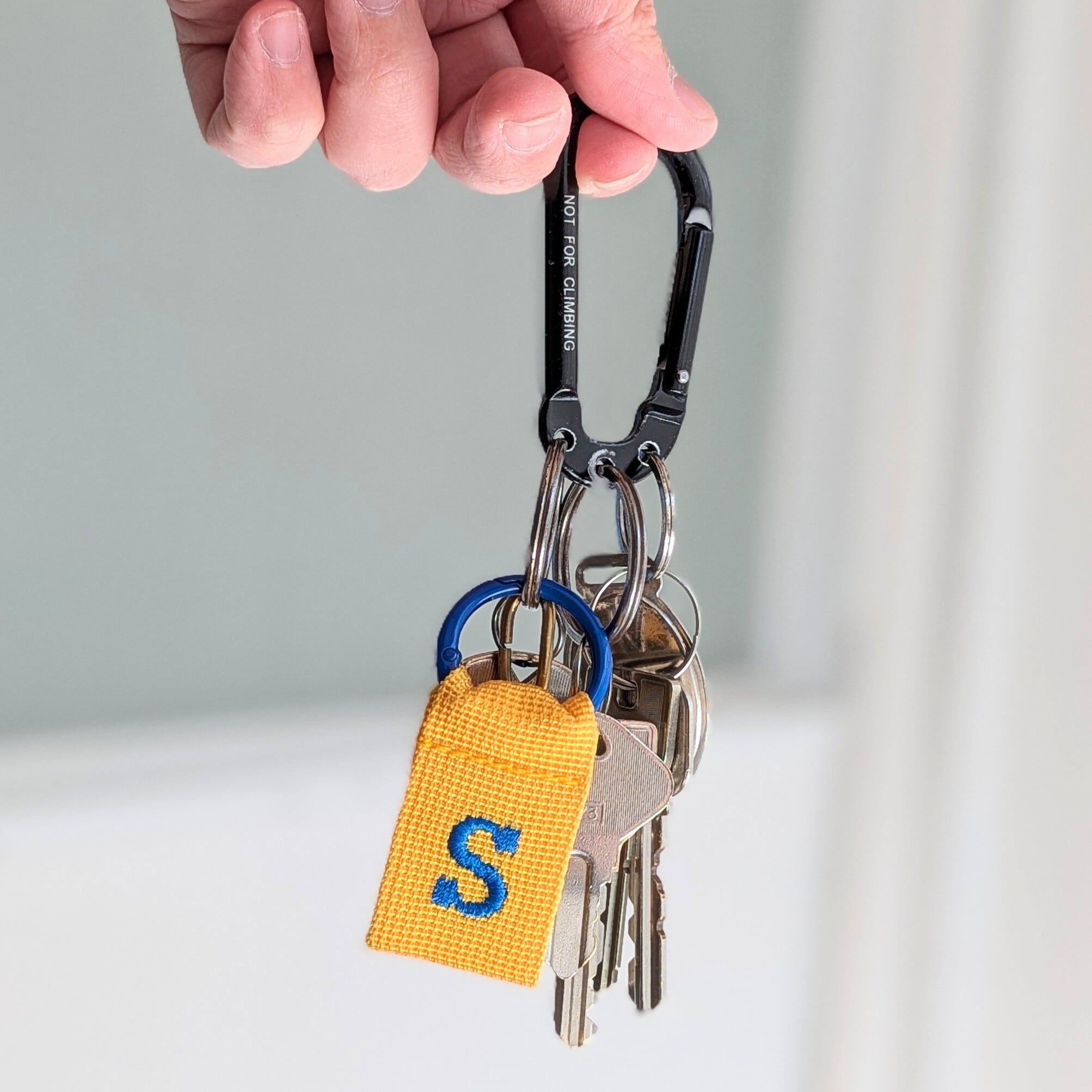 カレッジ　イニシャルレター　タグ　（W）　キーホルダー ■ アメリカン雑貨 アメリカ雑貨 |  | 12