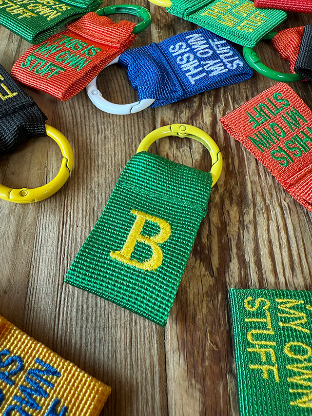 カレッジ　イニシャルレター　タグ　（B）　キーホルダー ■ アメリカン雑貨 アメリカ雑貨 | 