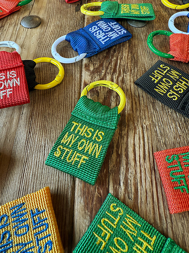 カレッジ　イニシャルレター　タグ　（H）　キーホルダー ■ アメリカン雑貨 アメリカ雑貨 |  | 01