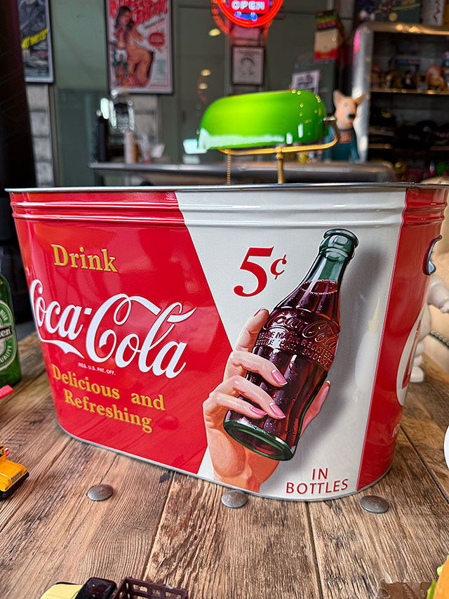 コカ・コーラ　パーティータブ　（コンツアーボトル）　オーバルバケツ　オーバルタブ ■ アメリカン雑貨 アメリカ雑貨 | Coca Cola | 02