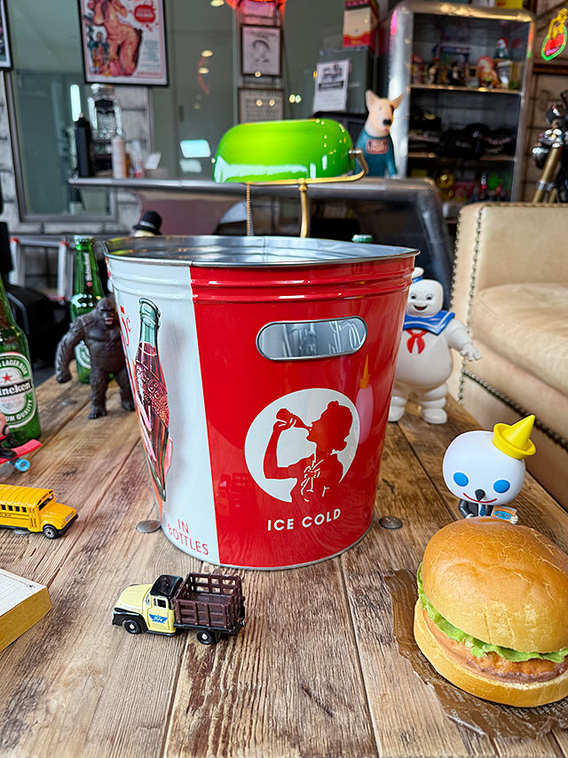 コカ・コーラ　パーティータブ　（コンツアーボトル）　オーバルバケツ　オーバルタブ ■ アメリカン雑貨 アメリカ雑貨 | Coca Cola | 03