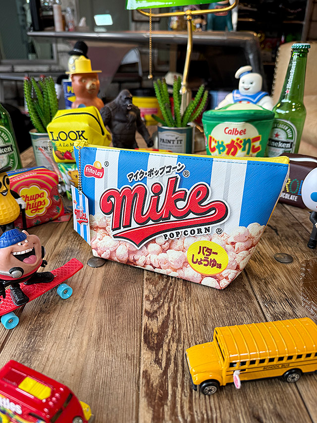 駄菓子屋シリーズ　お菓子の舟形ポーチ　（マイクポップコーン）　オフィシャルグッズ　昭和レトロ ■ アメリカン雑貨 アメリカ雑貨 | 