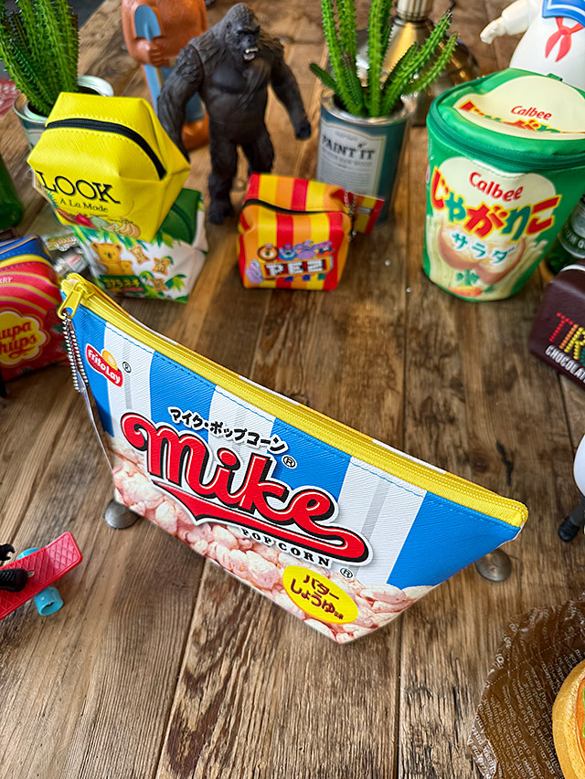 駄菓子屋シリーズ　お菓子の舟形ポーチ　（マイクポップコーン）　オフィシャルグッズ　昭和レトロ ■ アメリカン雑貨 アメリカ雑貨 |  | 01