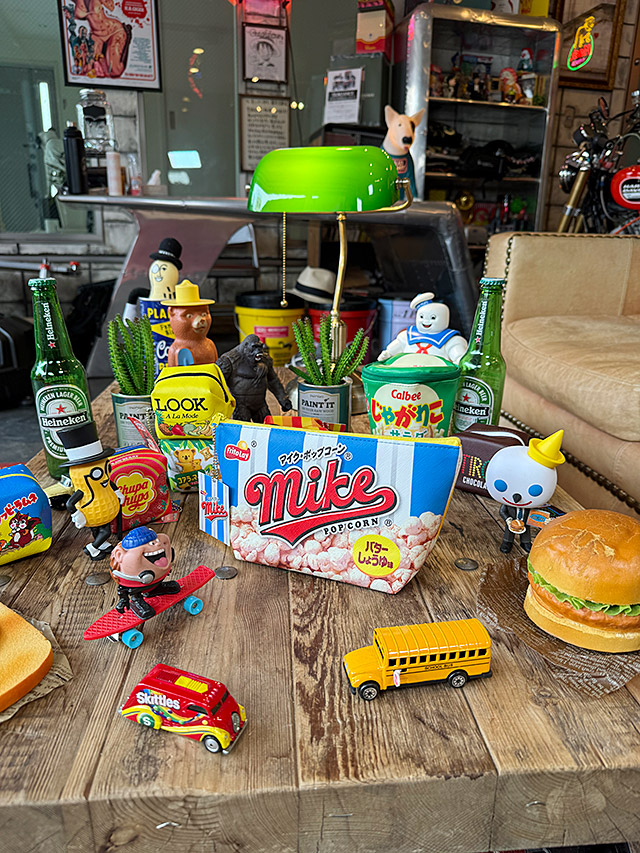 駄菓子屋シリーズ　お菓子の舟形ポーチ　（マイクポップコーン）　オフィシャルグッズ　昭和レトロ ■ アメリカン雑貨 アメリカ雑貨 |  | 05