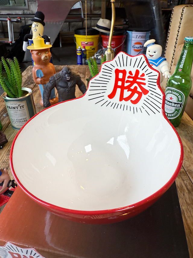 勝つ丼　どんぶり鉢　縁起モノ ■ アメリカン雑貨 アメリカ雑貨 |  | 01