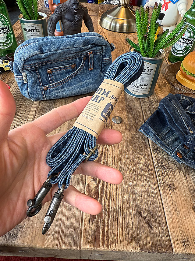 アライヤン　ショルダーストラップ　（濃色）　岡山産デニム　MADE IN JAPAN　デニムループ　※こちらはストラップのみです |  | 02