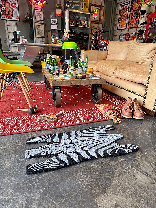 金持ち猛獣ジュータンのココマット　（シマウマ）　コイヤーマット　玄関マット　ゼブラ ■ アメリカン雑貨 アメリカ雑貨 |  | 03