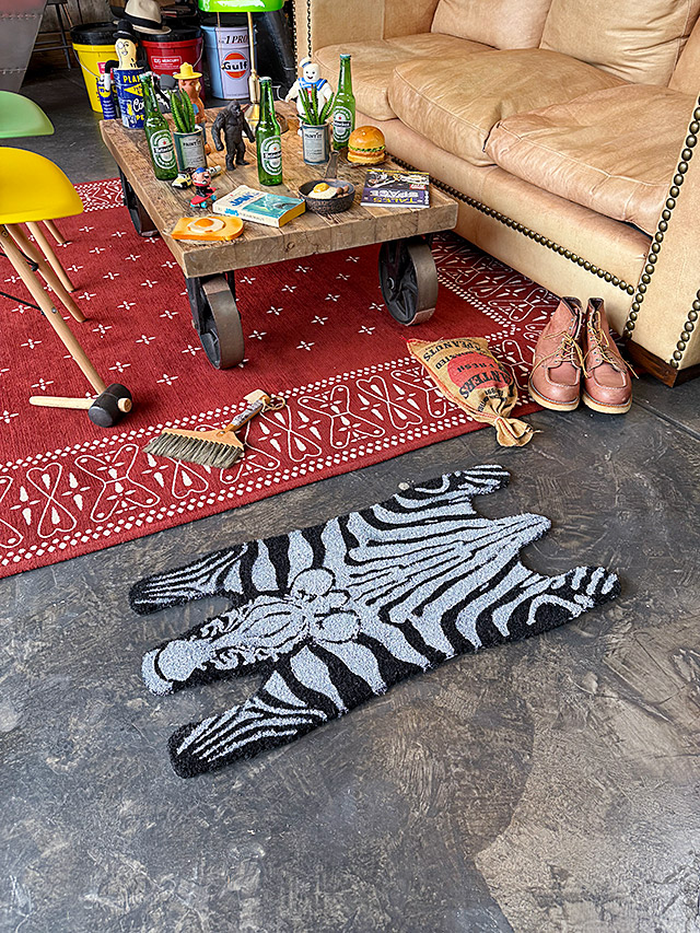 金持ち猛獣ジュータンのココマット　（シマウマ）　コイヤーマット　玄関マット　ゼブラ ■ アメリカン雑貨 アメリカ雑貨 |  | 04
