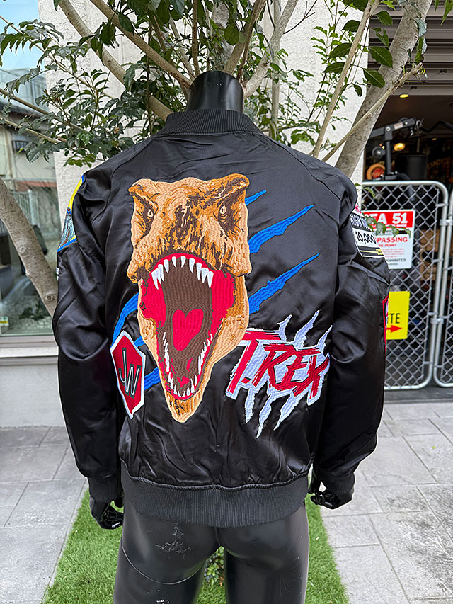 【ジュラシック•ワールド　スカジャン　ジュラシック•パーク　ジュラシックワールド 楽天市場】キャラジャン ジュラシックワールド ポップアップ