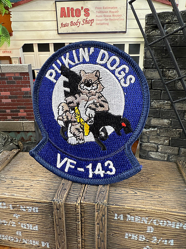 VF-143　ピーキンドッグス　ミリタリーワッペン ■ アメリカン雑貨 アメリカ雑貨 爆買 | 