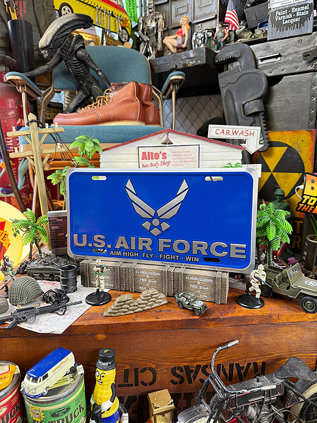 U.S.エアフォース　ミリタリーライセンスプレート　（現行ロゴ/アルミニウム） ■ アメリカン雑貨 アメリカ雑貨 |  | 01