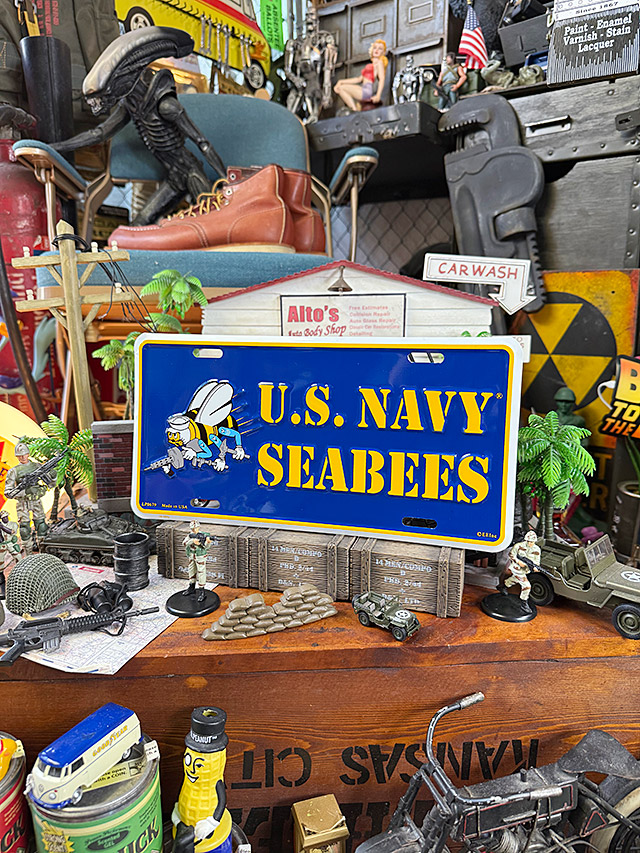 U.S.ネイビー　シービーズ　ミリタリーライセンスプレート ■ アメリカン雑貨 アメリカ雑貨 |  | 01