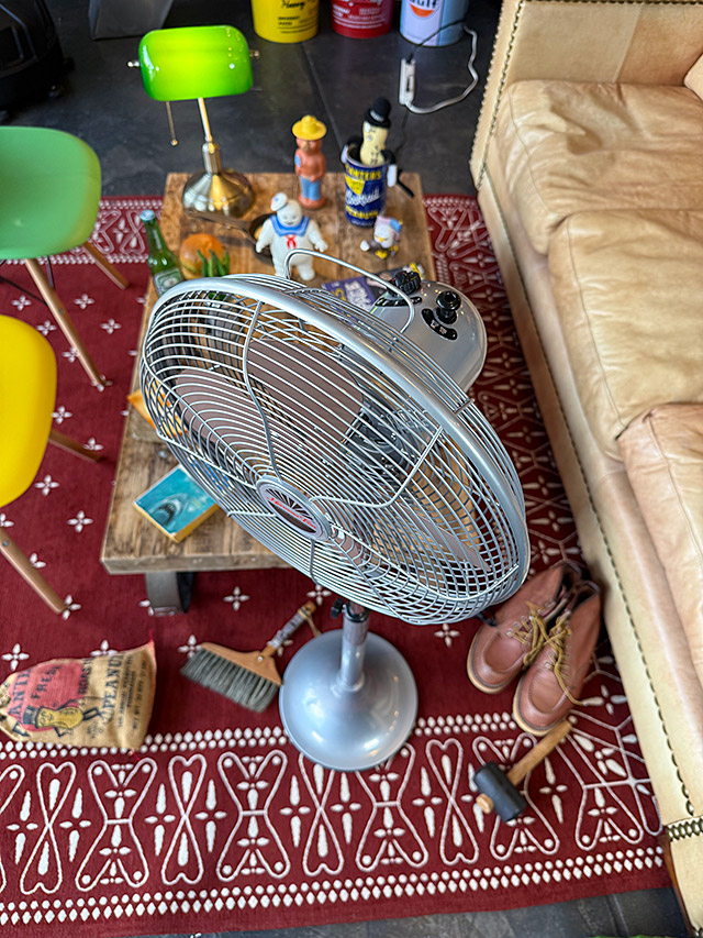 扇風機　ハモサ　レトロファン　フロア　（シルバー）　HERMOSA RETORO FAN FLOOR　首振り　風量3段階　省エネ　サーキュレーター 爆買 |  | 04