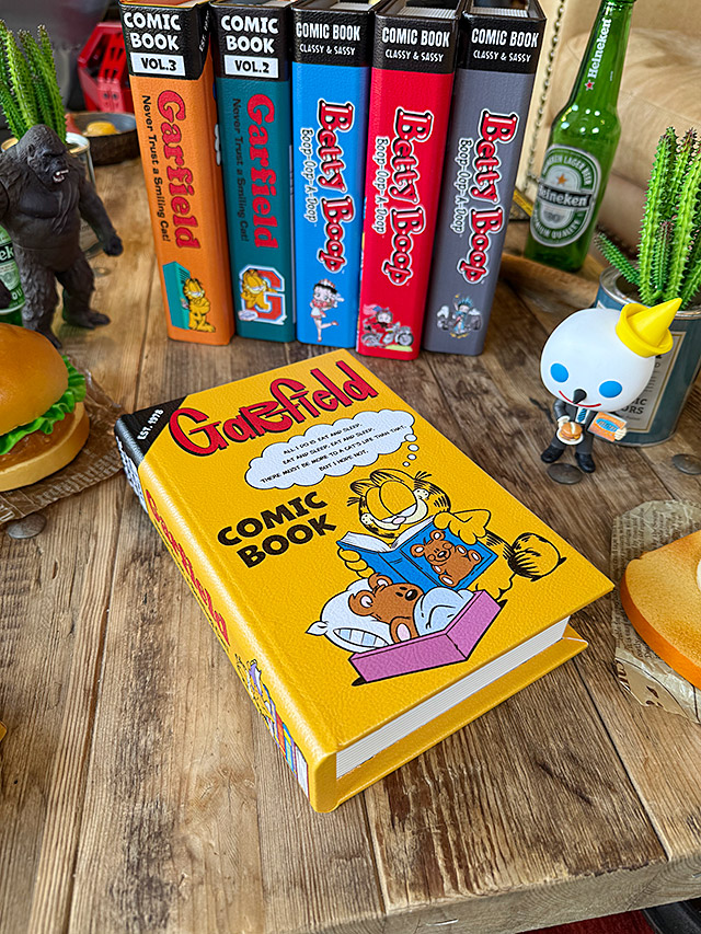 ガーフィールド　コミック　ブックボックス　（イエロー）　シークレットボックス　隠し収納箱 ■ アメリカン雑貨 アメリカ雑貨 | 