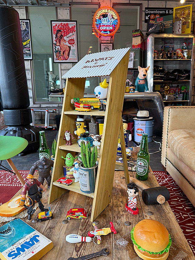 ジャンクガレージ　ウッドラダー　ディスプレイ台　（ホワイト）　ディスプレイラダー ■ アメリカン雑貨 アメリカ雑貨 |  | 04