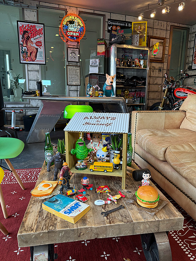 ジャンク小屋 ウッドキャビネット ディスプレイ台 （ホワイト